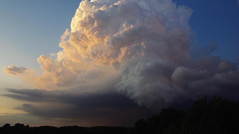 Aus der Schwüle kommen die Unwetter