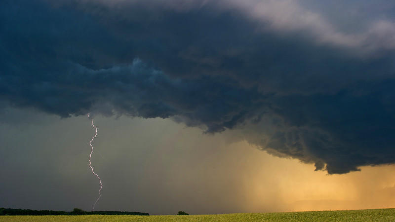 Unwetter ziehen in den Osten